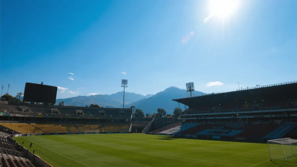 2026世界杯墨西哥城气温全解：高海拔“天气战术”如何改写比赛节奏与球路